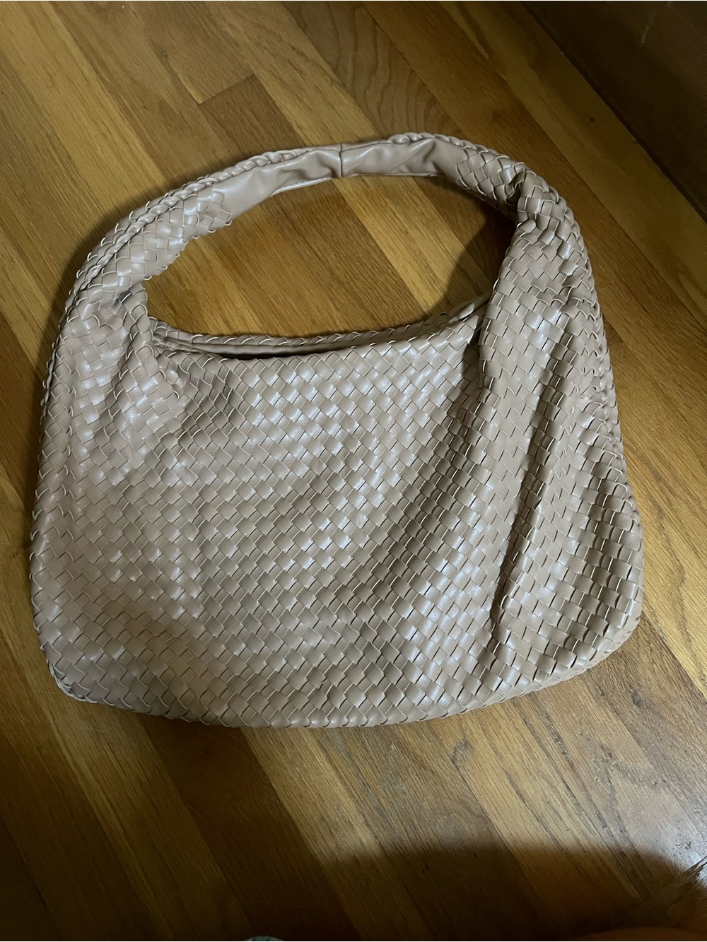 Urban Expressions Woven Hobo Bag in Beige